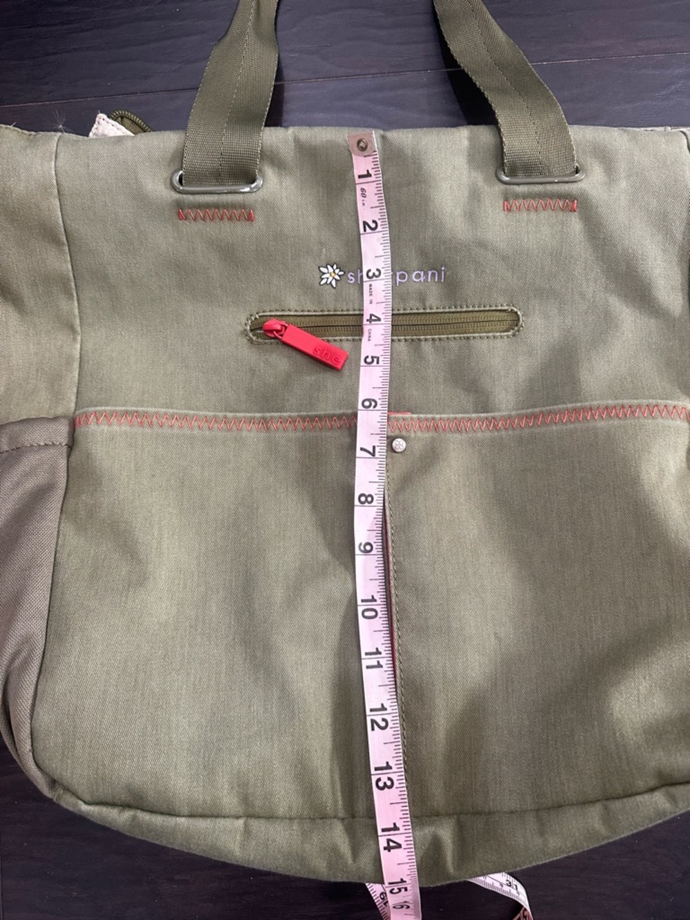 Sherpani Olive Green Tote with Red Accents - Picture 9 of 10